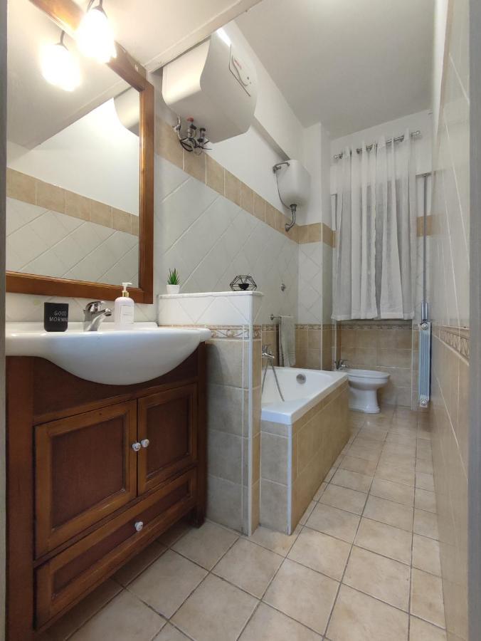 Dm Rome Holiday מראה חיצוני תמונה